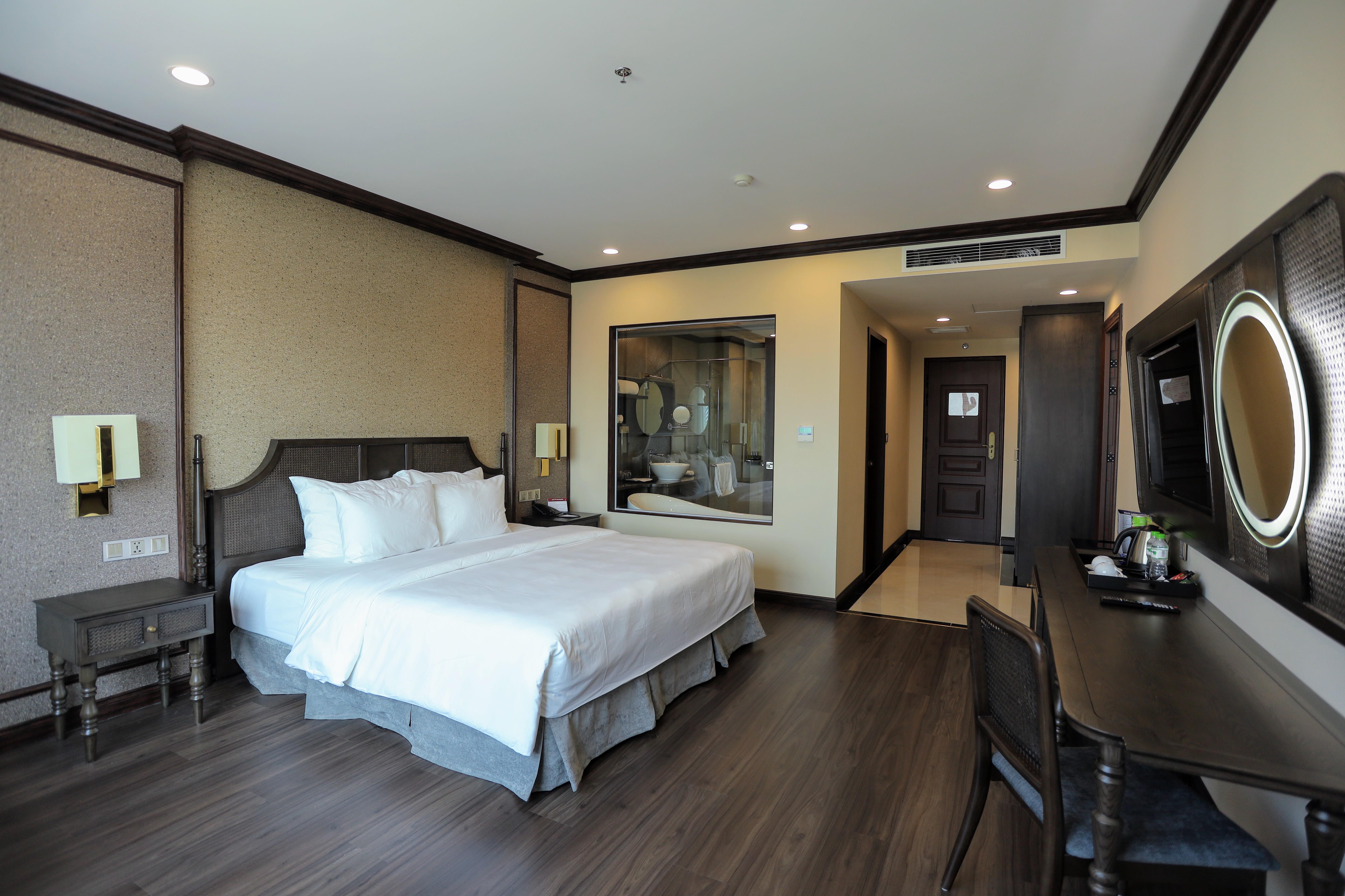 Ninh Binh Legend Hotel Exterior photo
