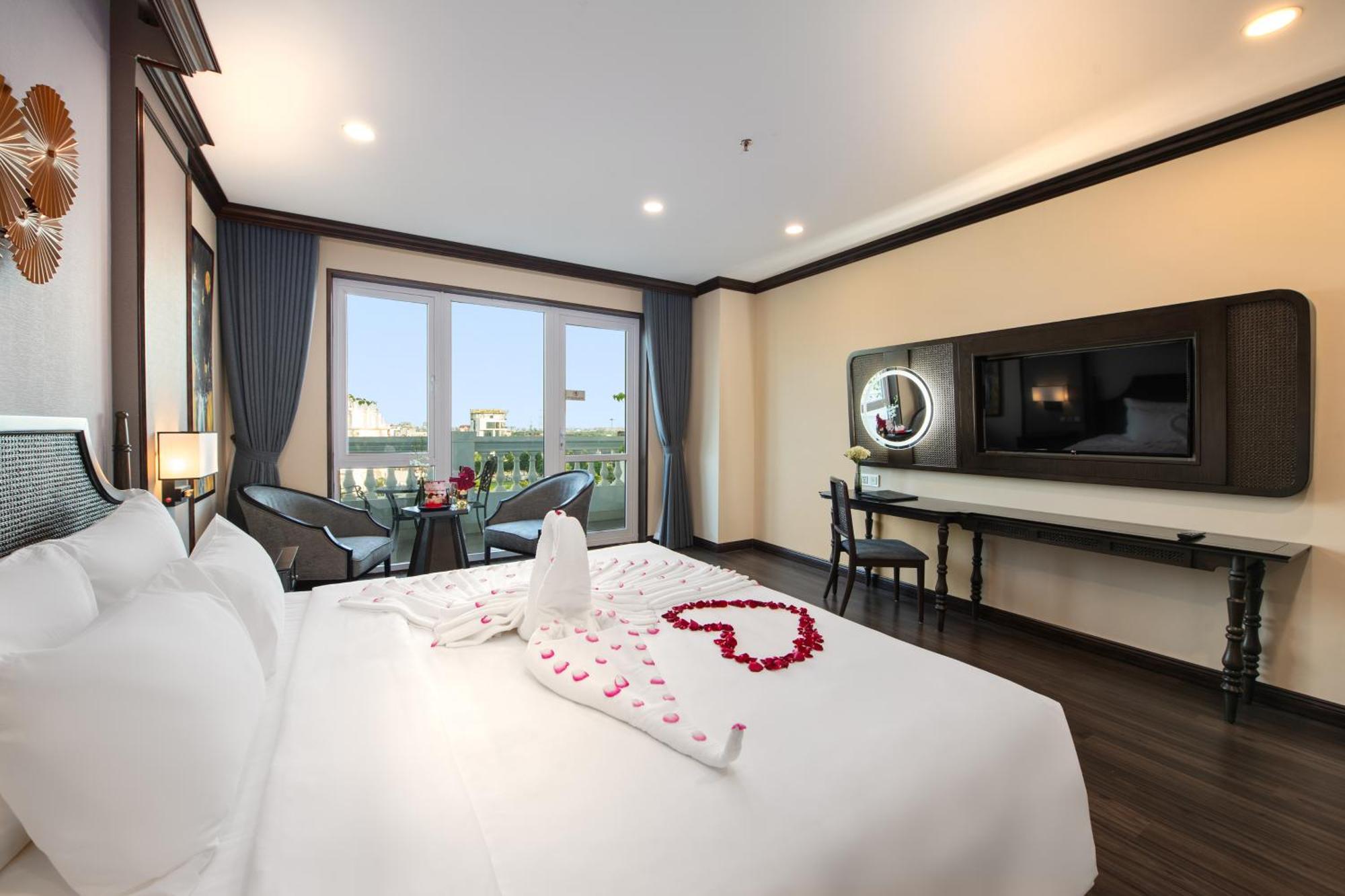 Ninh Binh Legend Hotel Exterior photo